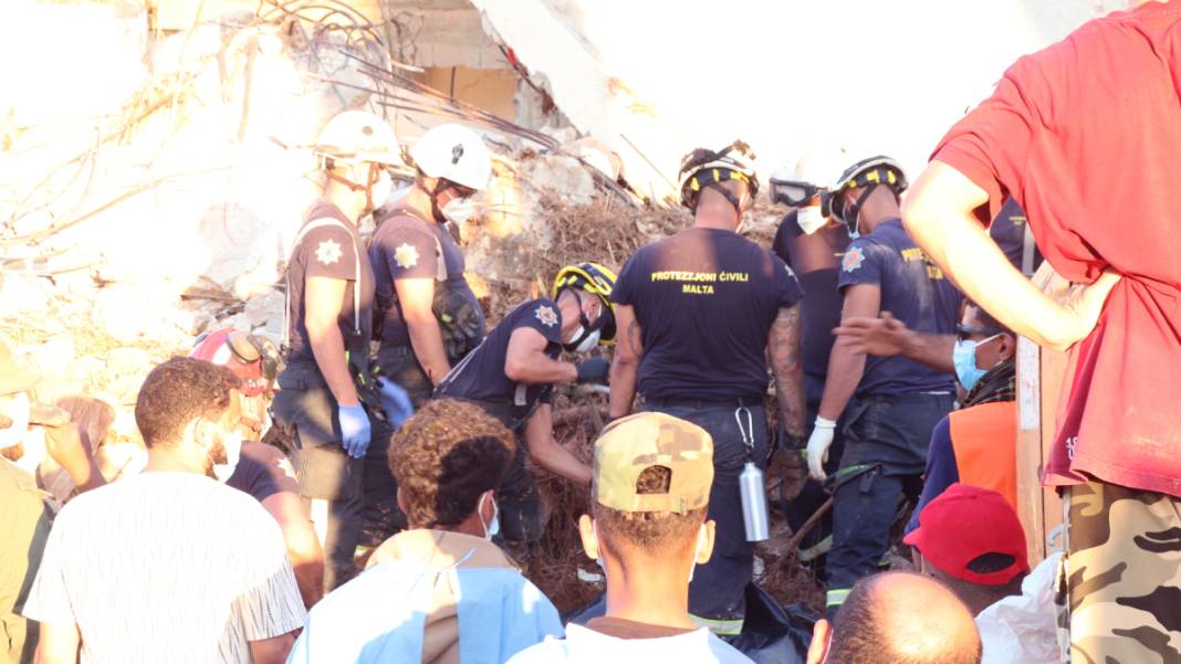 Libya'daki sel felaketinde bilanço ağırlaşıyor! Toplu mezarlar, evsiz kalan insanlar... 6